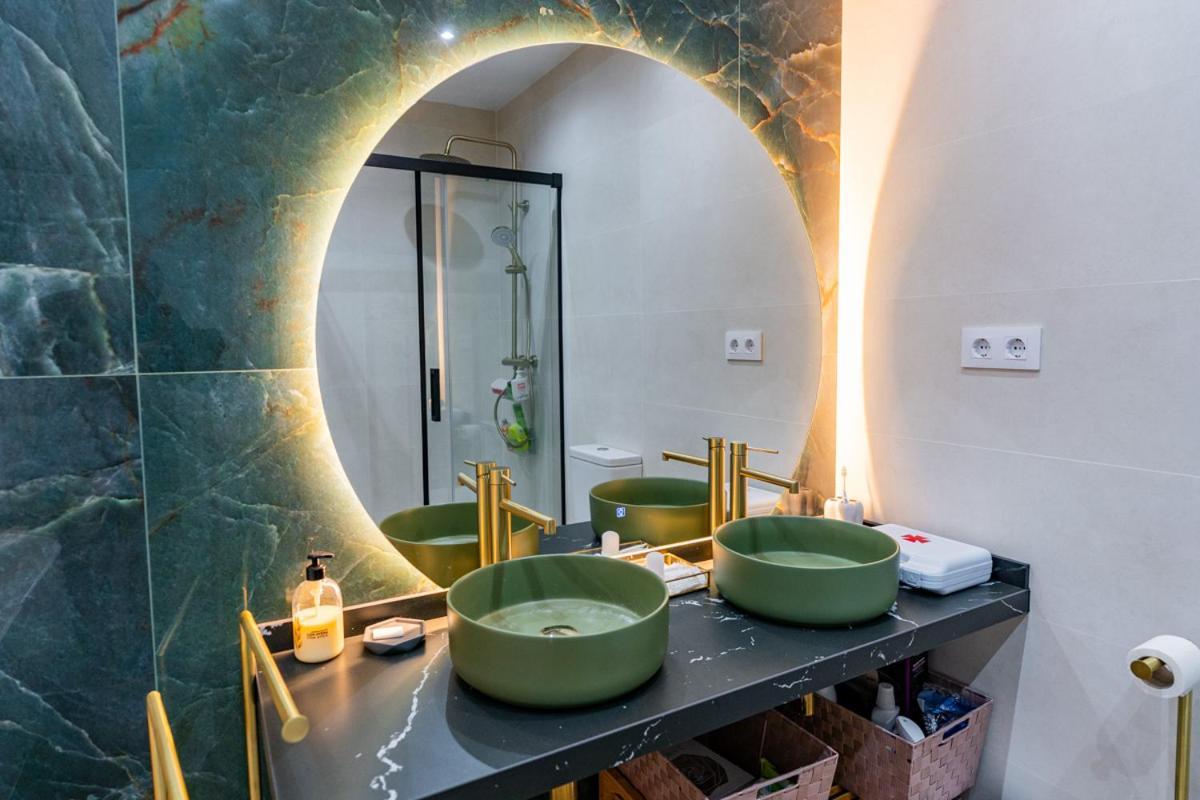 Apartamentos Montes Vindios Cangas de Onis Luaran gambar