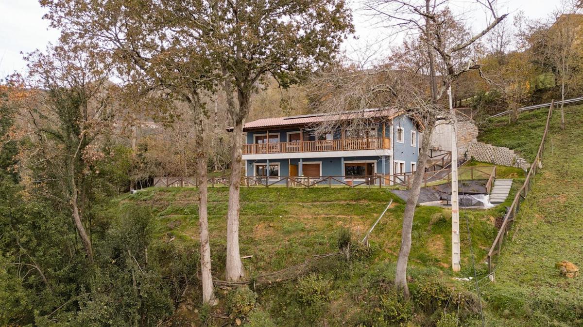 Apartamentos Montes Vindios Cangas de Onis Luaran gambar